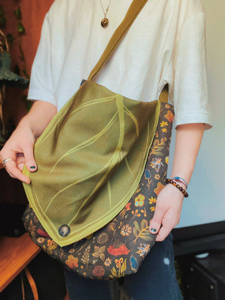 Leaf Canvas Tote